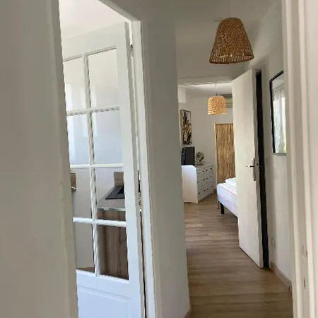 Facing The Sea 2 Steps From The Beaches *