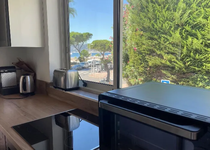 Apartman Facing The Sea 2 Steps From The Beaches *